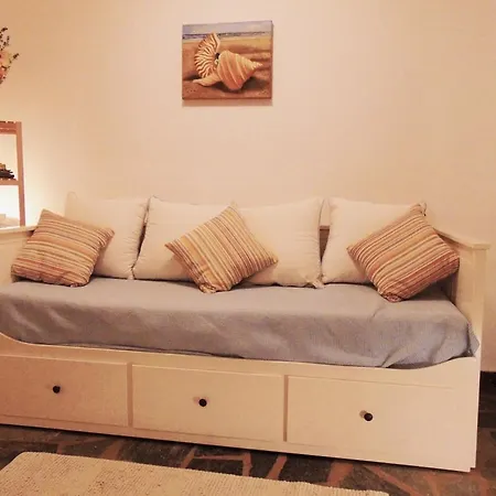 Laura Дом отдыха *